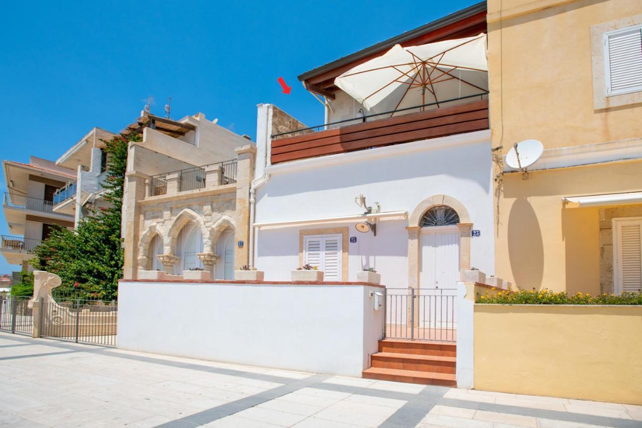Delposto Marina Di Ragusa Exterior foto